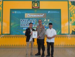 Kapolres Langkat Menerima Penghargaan Sebagai Tokoh Berpengaruh Dalam Pemberantasan Narkoba dan Premanisme.