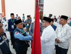 Lepas Jamaah Kloter 2, Dahnil Anzar Simanjuntak : Ingatkan Pentingnya Nilai Sosial Dalam Pelaksanaan Ibadah Haji