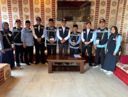 Tim Pengawas Haji Kunjungi Jemaah Calhaj Kloter 22 KNO