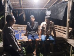 Sampaikan Pesan dan Himbauan Kamtibmas, Bhabinkamtibmas Polsek Gebang Laksanakan Sambang Desa