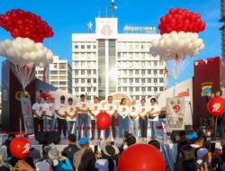 Semarak Pelayanan Polri Warnai Car Free Day di Lapangan Merdeka Medan