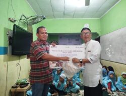 Pelindo Regional 1 Belawan Bagikan Sembako Untuk Anak Yatim Piatu Dalam Rangka Pelindo Day 4 Tahun 2025