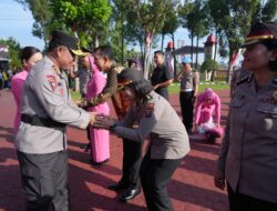 Kapolda Sumut Pimpin Upacara Kenaikan Pangkat Personel, Tegaskan Komitmen Polri Yang Humanis dan Presisi
