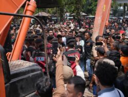 Tim gabungan Polda Sumut, Kodam I/BB dan Pemprov Sumut Rubuhkan THM Marcopolo