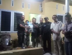 Ketua KJM-B Ivan Hutabarat Berikan Tali Asih Kepada Anggota Yang Sakit