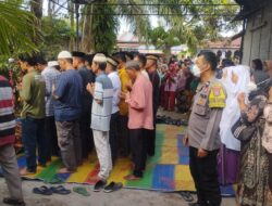 Sinergitas TNI-POLRI dan Basarnas Atasi Penemuan Jenazah Nelayan Yang Hilang di Perairan Desa Sentang, Teluk Mengkudu