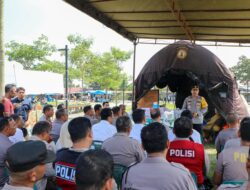 Wakapolda Sumut Tinjau Posko Pengungsian dan Berikan Arahan Kepada Personel di Belawan