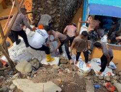 Polda Sumut Bangun Jembatan Darurat di  Takteng, Pulihkan Akses Warga dan Jalinsum