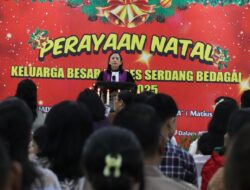Perayaan Natal 2025 di Gedung Aula Tathya Dharaka Polres Serdanb Bedagai, Kapolres : Selamat Natal 2025 dan Menjelang Tahun Baru 2026