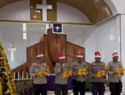 Polri Hadirkan Damai Sejahtera Natal Bagi Korban Longsor di Tapanuli Utara
