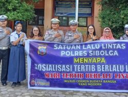 Satuan Lalu Lntas Polres Sibolga Gelar Police Goes To School di SMPN 2 Sibolga