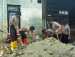 Aksi Nyata Brimob Sumut di Lima Desa Batang Toru, Pemulihan Terus Berjalan