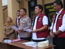 Satreskrim Polres Sergai Paparkan Kasus Oknum Kades Tanjung Harap Diduga Gelapkan Rp 100 Juta