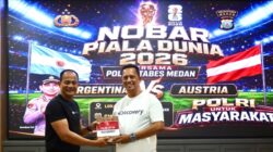 Polrestabes Medan Nobar Kick Off Piala Dunia 2026 Bersama Personel dan Masyarakat