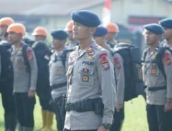 Brimob Sumut Bergerak Ke Karo, 100 Personel Siap Temani Warga di Tengah Erupsi Gunung Sinabung