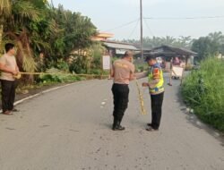 Tanggap Bencana, Polsek STM Hulu Bantu Aktifkan Jalur Alternatif Bersama Masyarakat