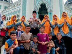 Sholat Jumat di Masjid Raya Al-Mashun, Kapolda Sumut Ajak Masyarakat Perangi Narkoba dan Jaga Kamtibmas